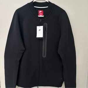 Nike Sportswear Tech Fleece NWT Mens Size M-Tall Bomber Jacket Black New